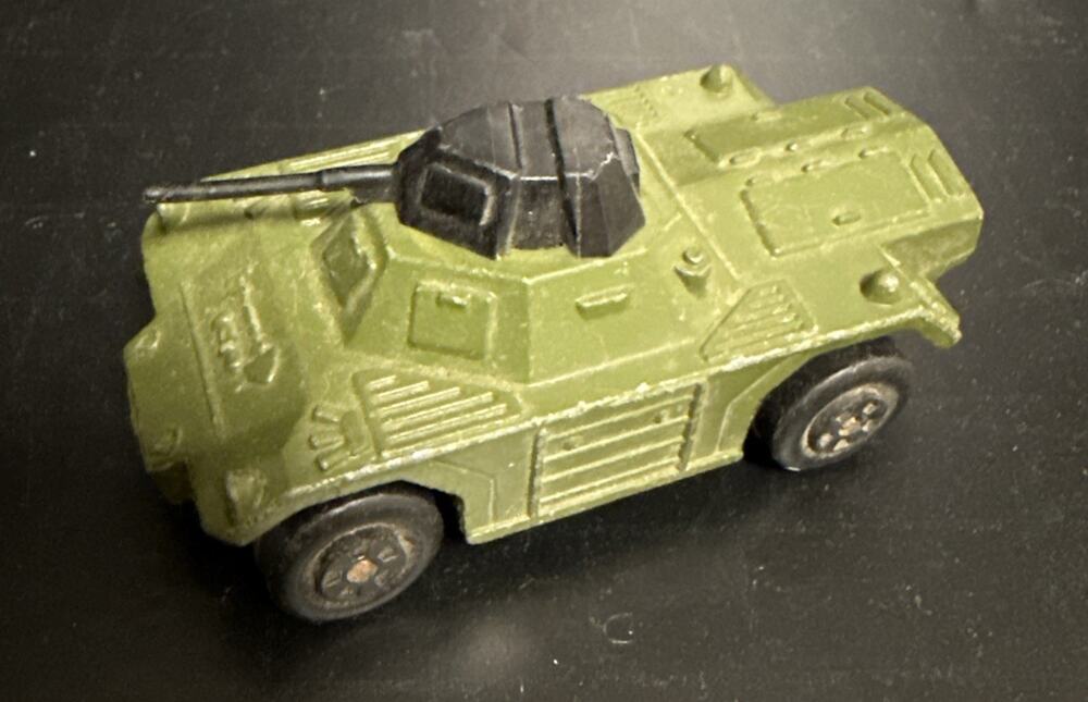Matchbox Army Tank Green Weasel Rolamatics NO 73 Lesney England Diecast